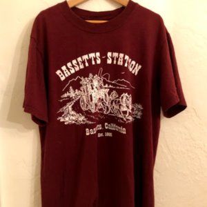 graphic tee (Bassetts, CA)
